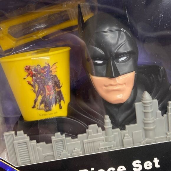 Kids Batman Great Smiles Toothbrush, Holder & Cup 3-Piece Set - Picture 2 of 3